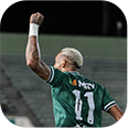 Imagem de um atleta go Gama FC erguendo os braços em comemoração a um gol